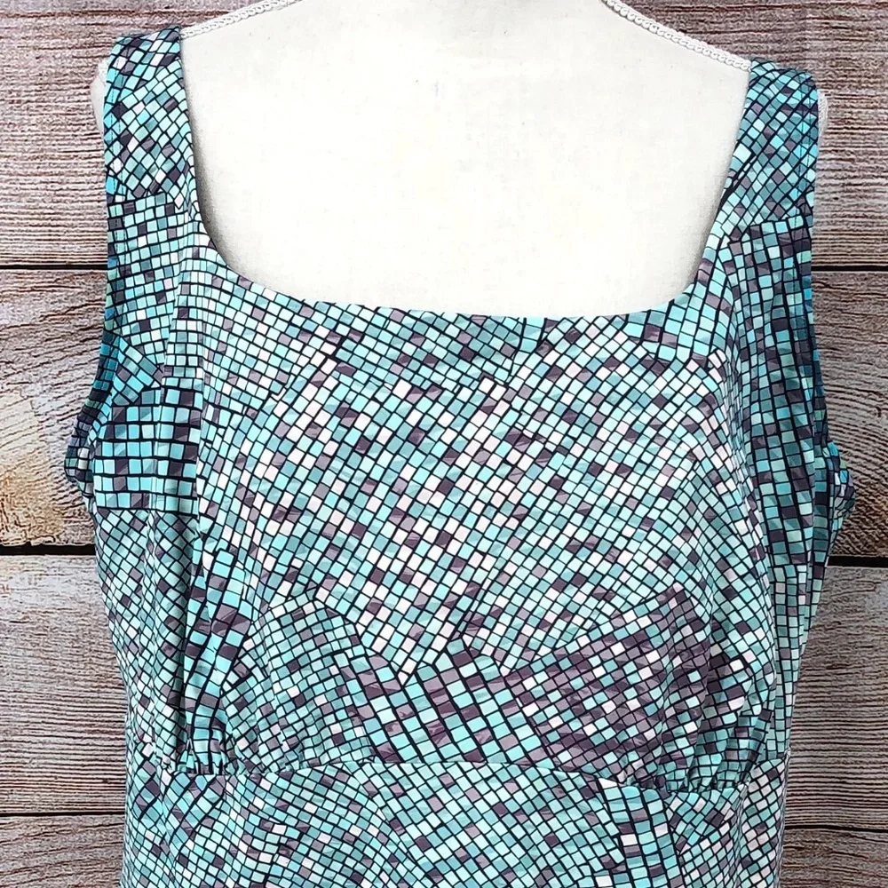 Lands' End Blue Mosaic Square-Neck Underwire Tankini Swimsuit Top Size 24W
